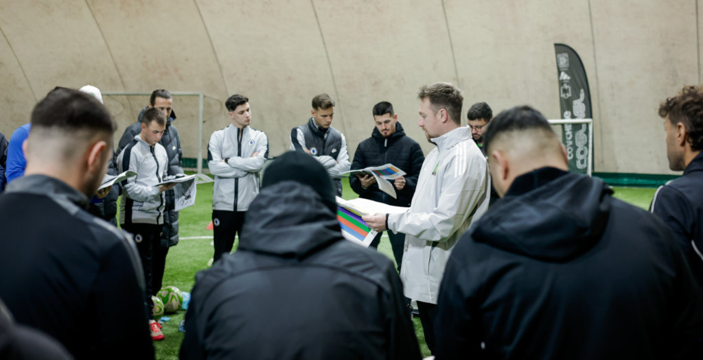 COERVER® COACHING – INTRO & YOUTH DIPLOMA 1 | HYBRID 2026